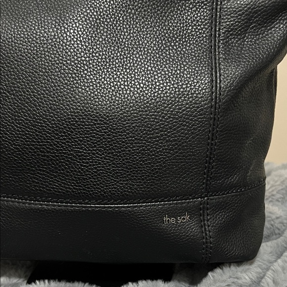 The Sak Black Leather Shoulder Bag - Picture 2 of 9